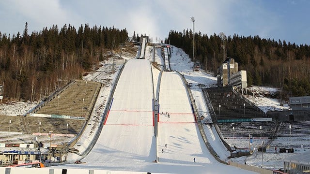 Les tremplins de Lillehammer (Photo : FIS)