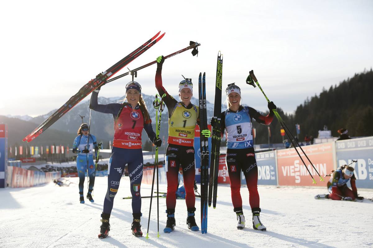 Marte Olsbu Roeiseland, Tiril Eckhoff, Dorothea Wierer, biathlon, Hochfilzen