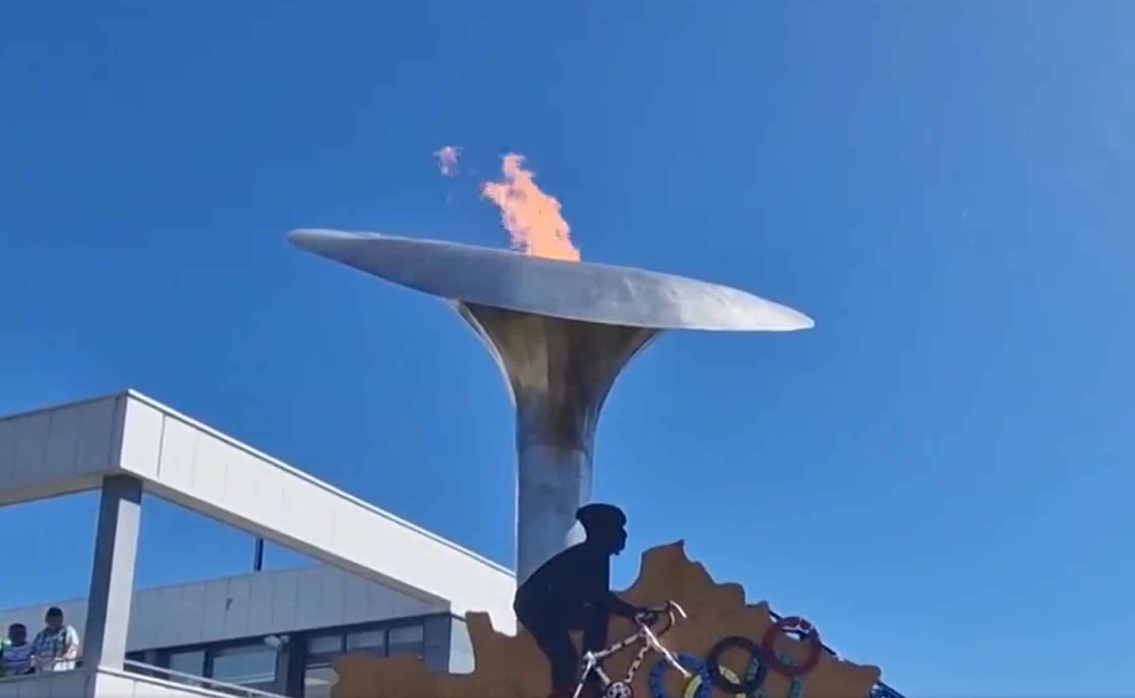 Flamme olympique, Albertville, Biathlon, ski de fond, combiné nordique, saut à ski, saut spécial, nordicmag, Nordic Mag, nordic mag biathlon, biathlon 2022, ski nordique, biathlon magazine, Nordic Magazine, ski nordique