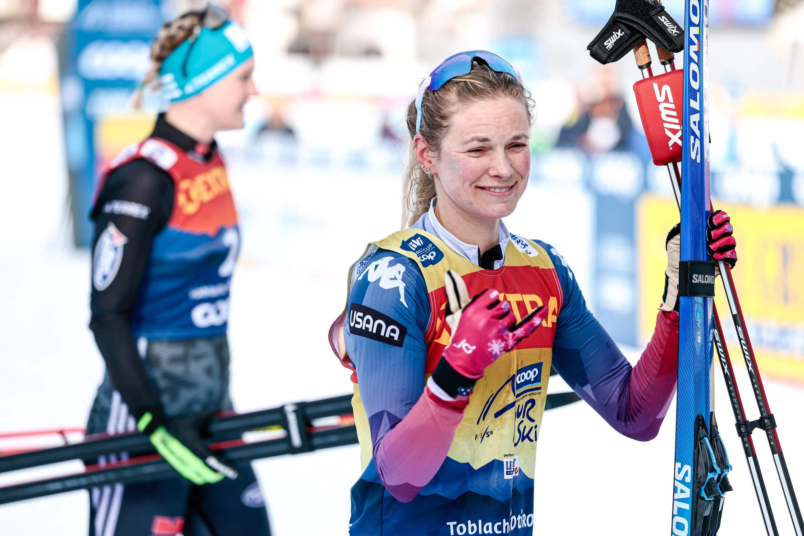 Jessie Diggins, Biathlon, Julia Simon, biathlon 2023, nordic magazine, nordicmag, calendrier biathlon 2024, biathlon programme, coupe du monde biathlon 2024, ski de fond, combiné nordique, saut à ski, saut spécial, nordicmag, Nordic Mag, nordic mag biathlon, ski nordique, biathlon magazine